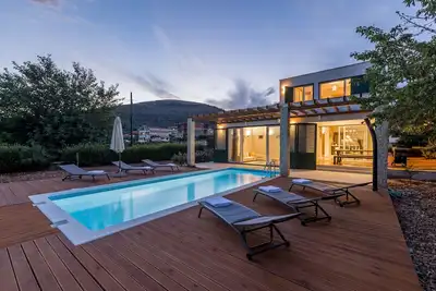 Villa Trogir Save 20 percent on Split-villas com\n