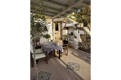 Image de Charmante petite maison cycladique avec vue mer