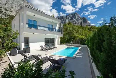 Image de Superbe maison Ă Bast