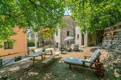Image de Superbe maison Ă Longoio avec cuisine