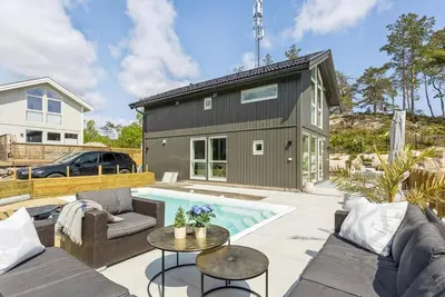 Image de Superbe maison à Færvik avec WiFi