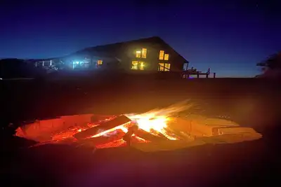 Image de Ky log home close to The Ark Encounter on private 14 acres private seasonal pool