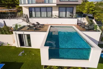 Image de Superbe maison à Klis avec jacuzzi