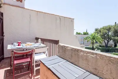 Image de Agréable appartement pour 4 personnes avec Wifi, Tv, terrasse, animaux admis et parking