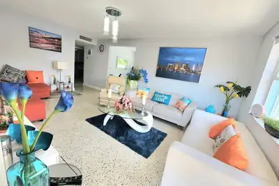 Relax 523 in the heart of Miami!