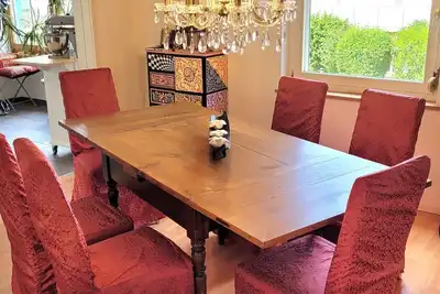 Image de Waldrandhaus mit See-/fernsicht, Grossem Garten, Trampolin