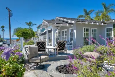 Image de Walk to Beach | Ac | Firepit | Grill