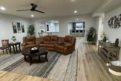 Image de Beautiful Annapolis 3 Bedroom Basement Apartment, Super Clean, Super Spacious! !