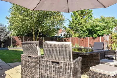Image de An ideally positioned four bed house perfectly placed to explore Tewkesbury and The Cotswolds.