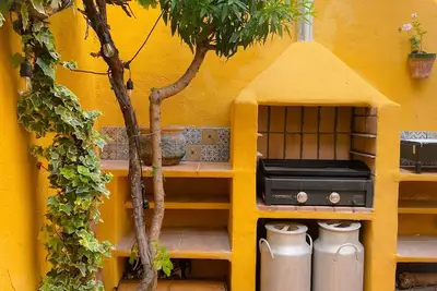 Image de Two bedroom apartment with private garden in the centre of Baza.