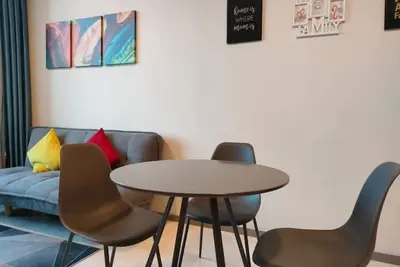 Image de High Floor Extravagant Klcc View 3br Luxury Suites