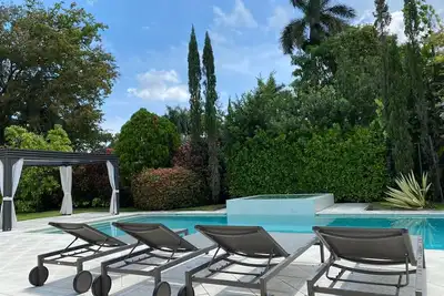 Image de Hollywood Oasis w/Pool, close to beach & downtown