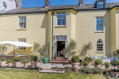 Image de 5 chambres à coucher à Laugharne
