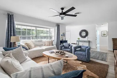 Image de Great Location: super comfort & style Boca-Drfld - 1. 5mi to beach!