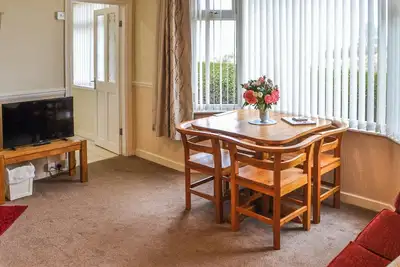 Image de Cosy space for up to five people only a short walk to Bamburgh Castle and the stunning beach.