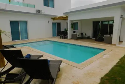 Image de Guest-friendly villa with pool in beachfront resort with gym and waterpark