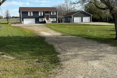 Image de Quiet rural neighborhood near Milford Lake