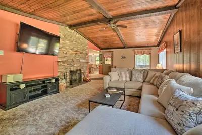 Image de Charming Pymatuning Lake House Near Park & Beach