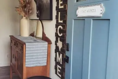 Image de Wildlife Haven King Bed! Free snacks, near Austin!