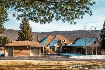 Image de Deer Walk - 358 Lakeview Road