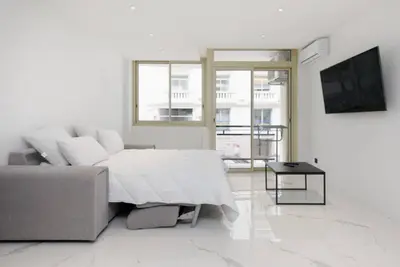 Image de Luxe 1 Bdr Flat At 1 Min of The  Croisette