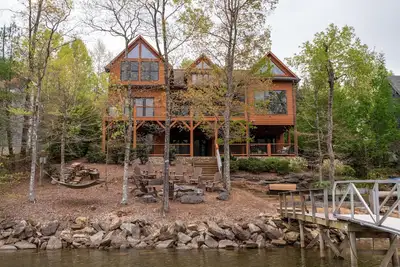 Image de Lakefront Retreat | Luxury Home with Gorgeous Views & Private Dock!