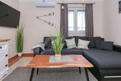 Image de House Zaton beach Apartment 4 near the beach with barbecue area and balcony