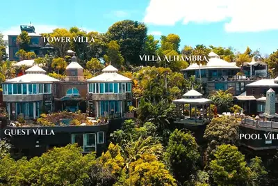 Image de Five Villa Estate with 10 Ensuite Bedrooms and Multiple Pools for 20 Guests with Daily Maid Service