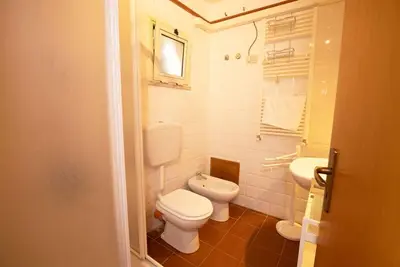 Image de Cozy villa 15 meters from the sea with a large garden (1 acre)