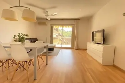 Image de th156 Maison de ville · Tarragone · 4 chambres · 2 salles de bain