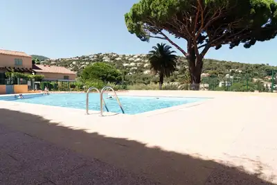 Image de Joli appartement pour 4 personnes avec piscine, climatisation, Wifi, Tv et balcon