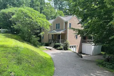 Image de Large Pet Friendly Private Home in Forest Ridge Resort with outdoor pool (Fr8cl)