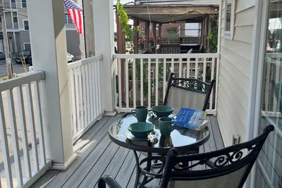 Garage Parking, 2br-3 Beds-2Bath Condo, Parking for 2, Balcony