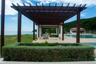 Image de 2-Bed Villa, Sleeps 4 with Pool & Parking