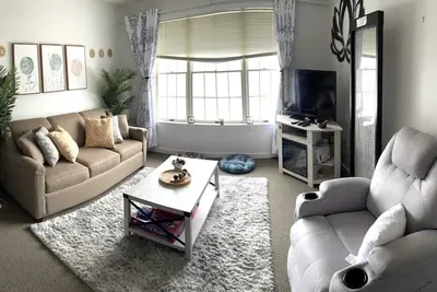 Image de Gorgeous Zen Must-See Suite At Jiminy Country Inn - Sleeps 4 Ski On/Off at Mtn