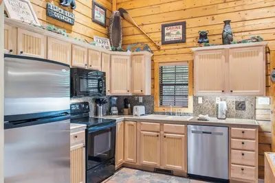 Image de Serene Family Cabin in the Branson Theatre District - Just off of the 76 Strip!