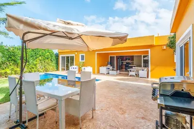 Image de Villa with private pool in secured & guest-friendly residence - many available