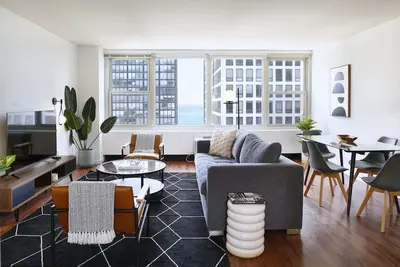 Image de Penthouse Corner 3br in Streeterville | Roof Deck