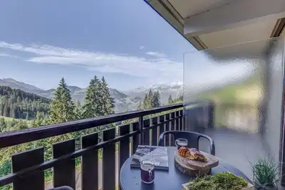 Image de La Maison des Bois - Avec Parking Privé