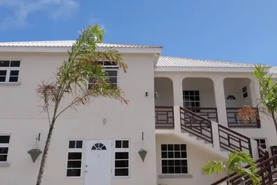 Image de Wild Flower Boutique Apartments 🌸\nAmbient apartments with super-fast WiFi.