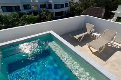 Image de Penthouse - Private - Pool & Heated Jacuzzi & Rooftop A3022b