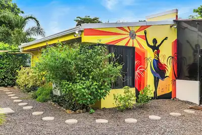 Image de Playa del Coco•Walk to Beach, Shops, Town•Private Screened Patio•Fast Wi-Fi