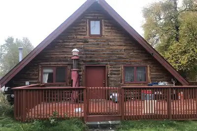 Image de Log cabin in Kenai Alaska.