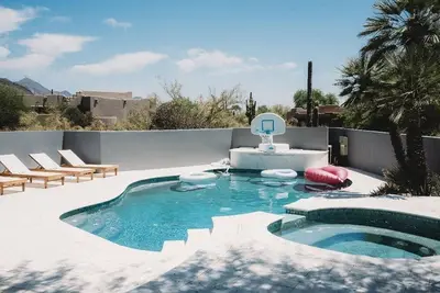 Scottsdale White House