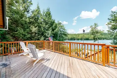 Image de Lakefront home on Long Pond with private dock, firepit & woodstove- dog-friendly