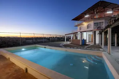 Image de Beautiful 3Br/3Ba home, totally equipped with pool, great for familes!