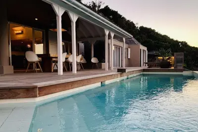 Image de Splendid contemporary villa within walking distance to the beach