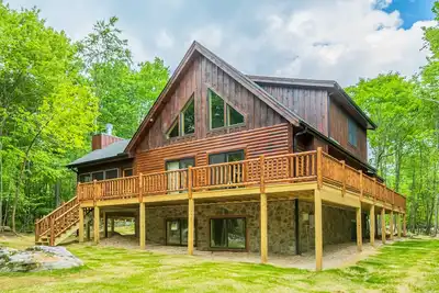 Image de Wildest Dreams | Outdoor Fireplace, Near Skiing!