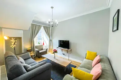Image de Charming 3 Bed Apartment in Old Town