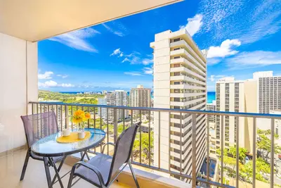 Image de Great Ocean View, Parking, Steps to Waikiki Beach